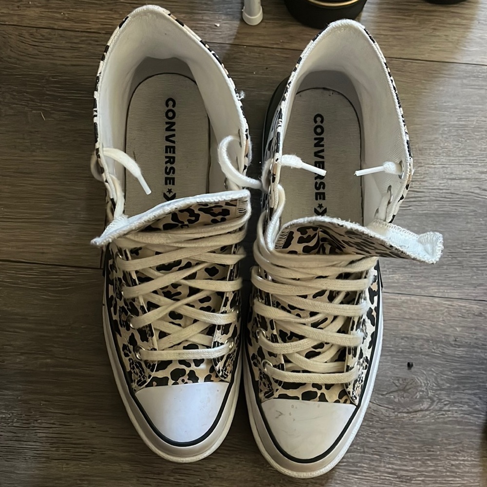 Black/Green/White/Cream Converses, Size 11